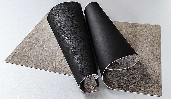 Beschichtungsträger für Kunstleder aus nachhaltigem Evolon® Mikrofasertextil.