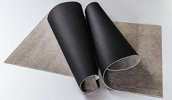 Beschichtungsträger für Kunstleder aus nachhaltigem Evolon® Mikrofasertextil.